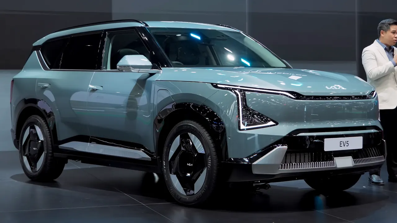 Kia EV5 — SUV