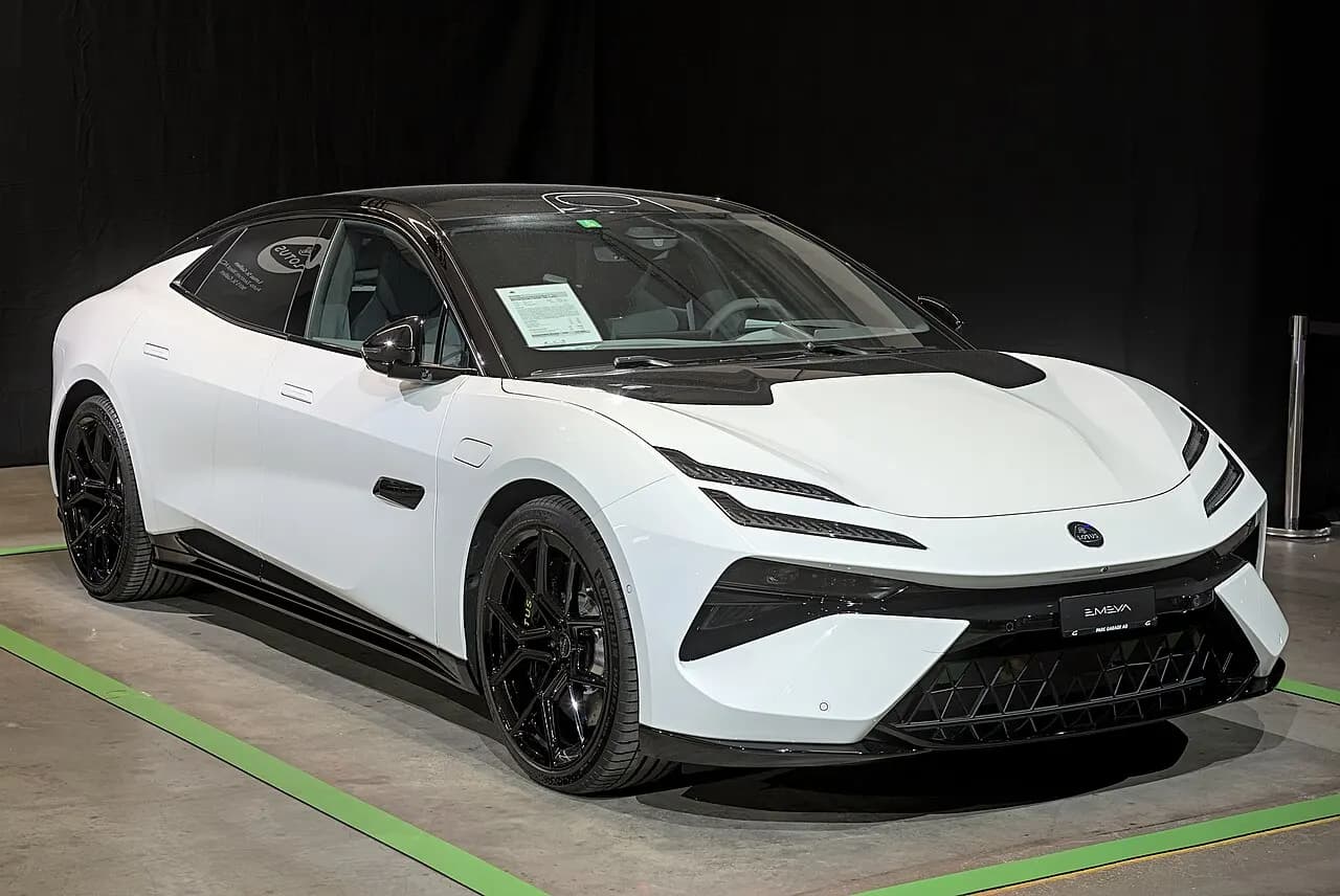 Lotus Emeya — Sedan