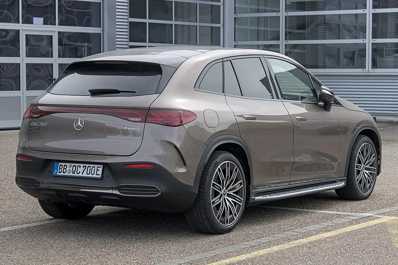 Mercedes-Benz EQE SUV — SUV