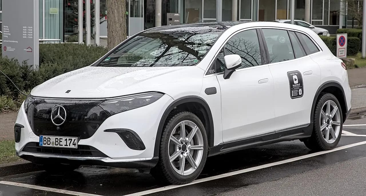 Mercedes-Benz EQS SUV — SUV