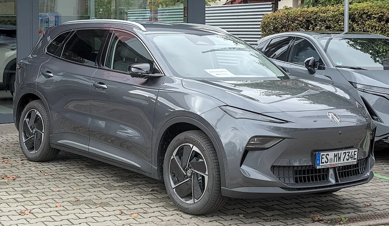 MG MGS5 EV — SUV