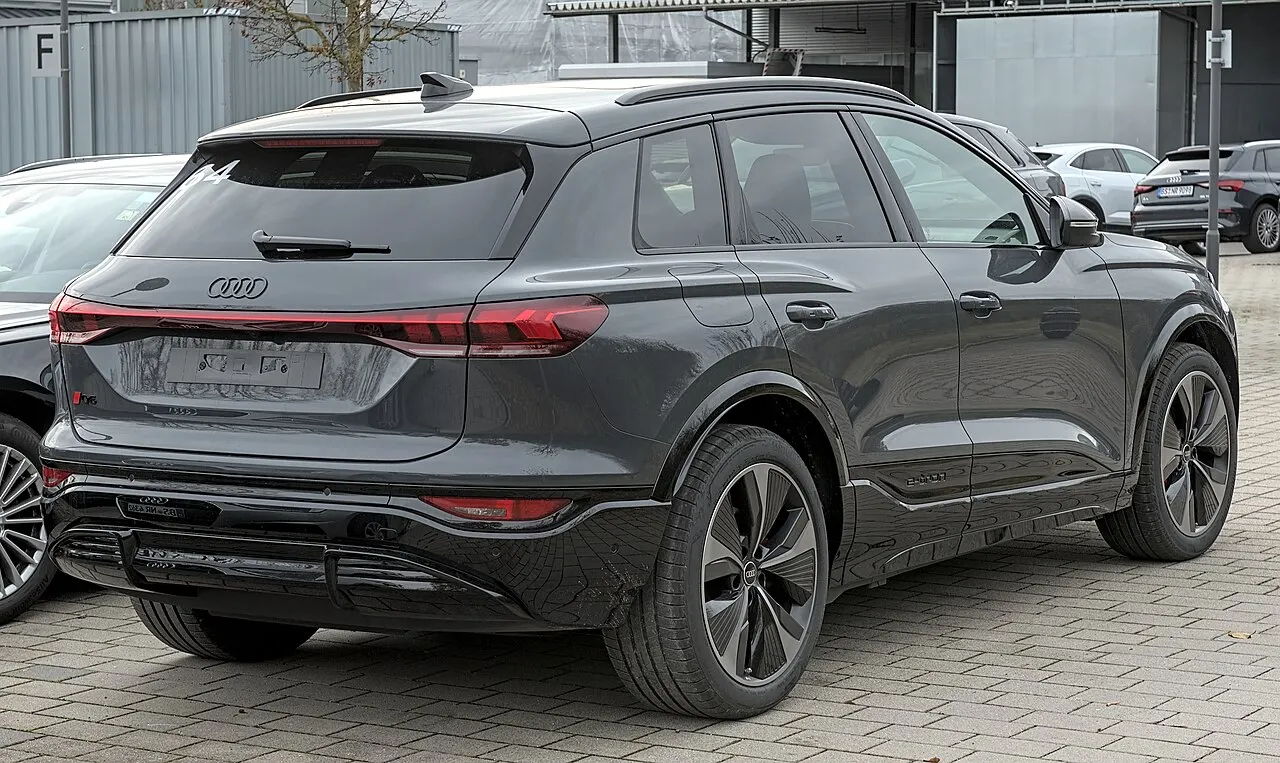 Audi Q6 e-tron