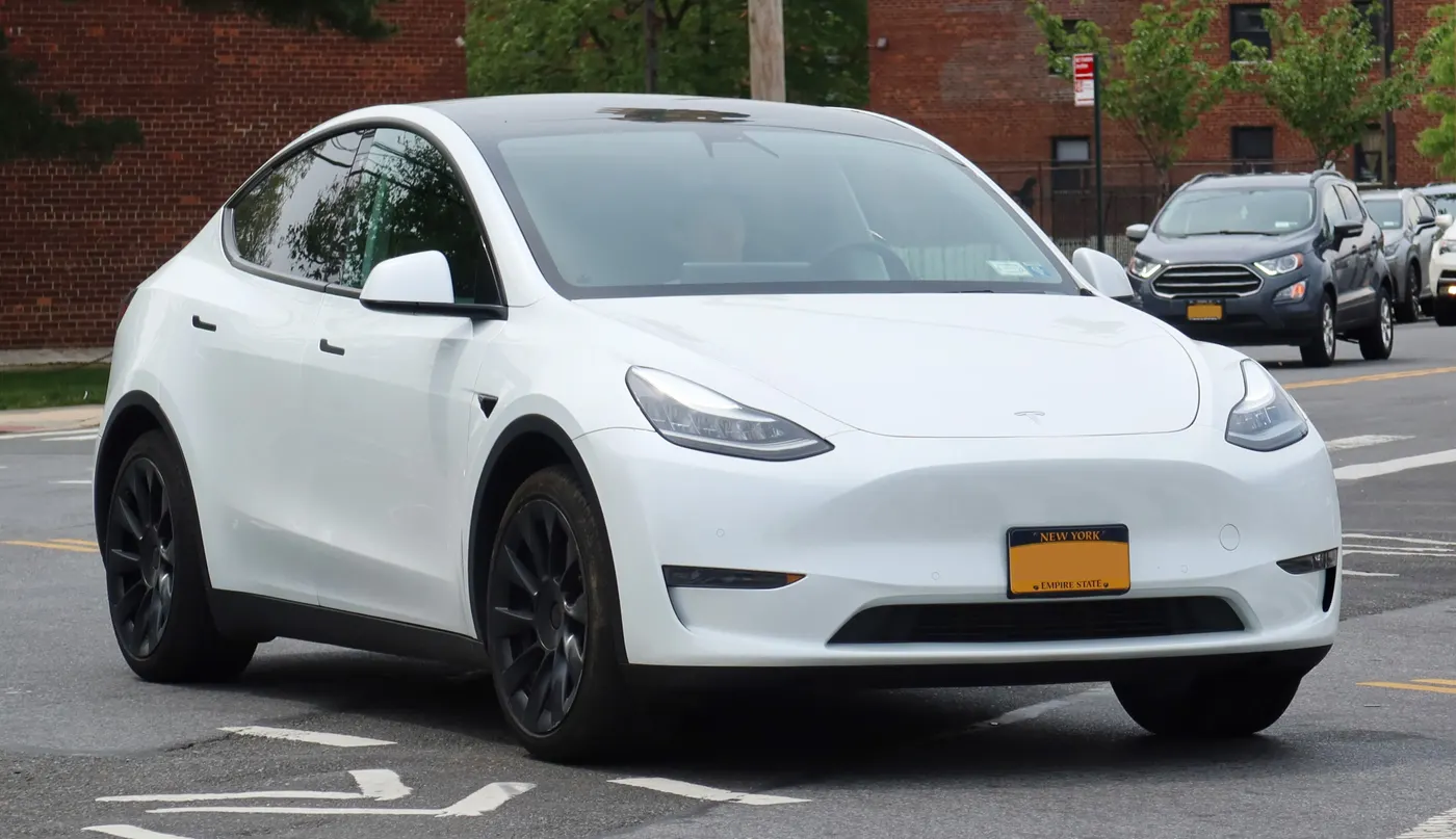 Tesla Model Y (2020–2024)