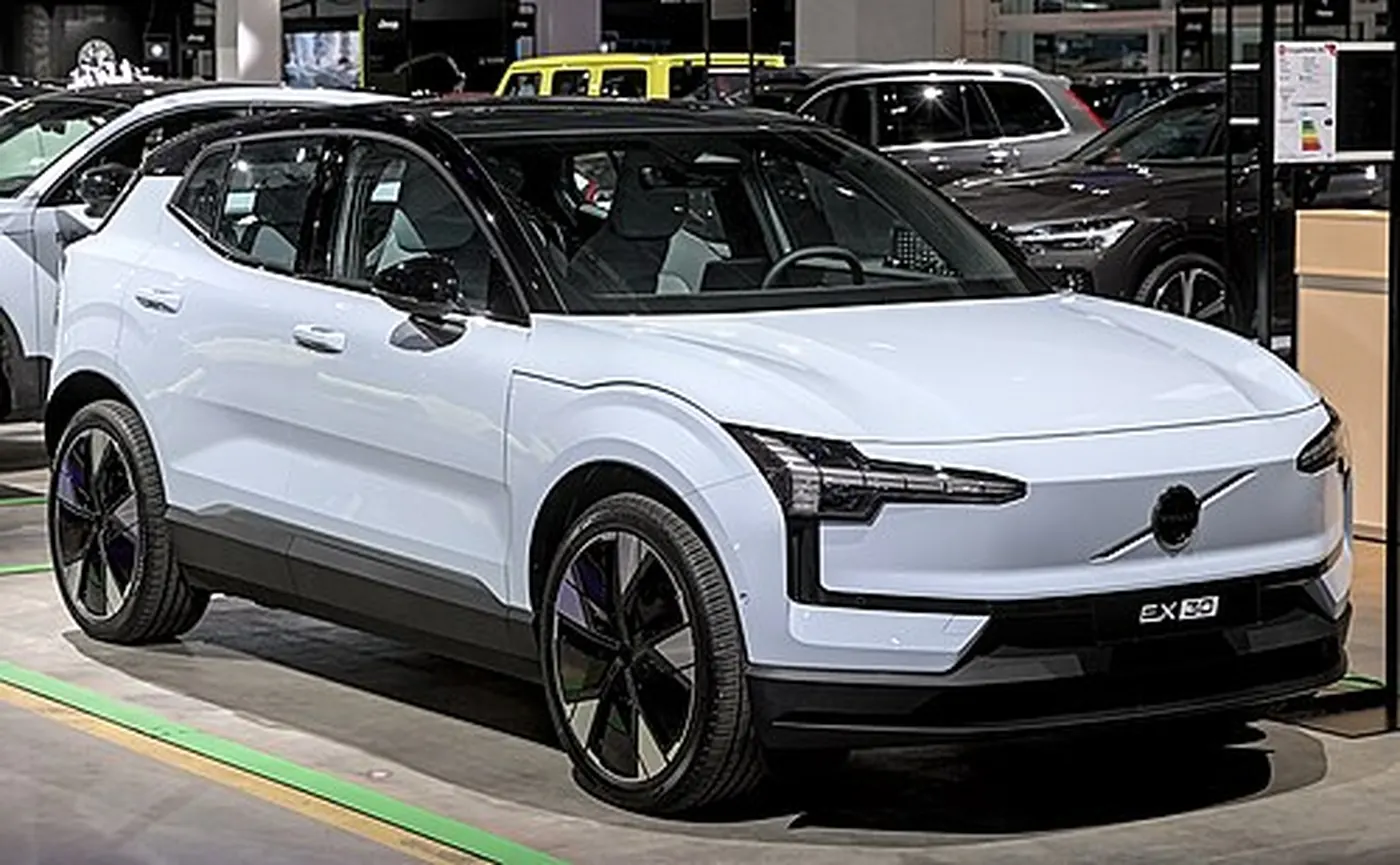 EX30