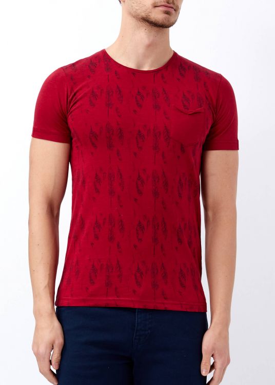 Men's Burgundy Pocket Scoop-Neck T-Shirt - 1