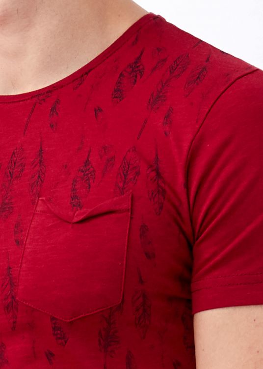 Men's Burgundy Pocket Scoop-Neck T-Shirt - 3