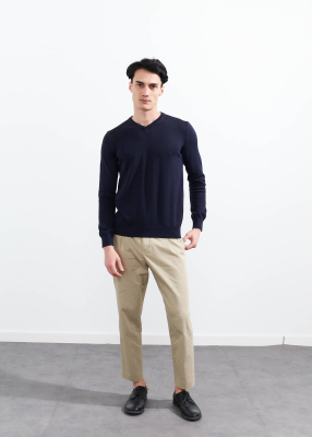 Wholesale Men's Navy Blue V Neck Basic Cotton Sweater - 2